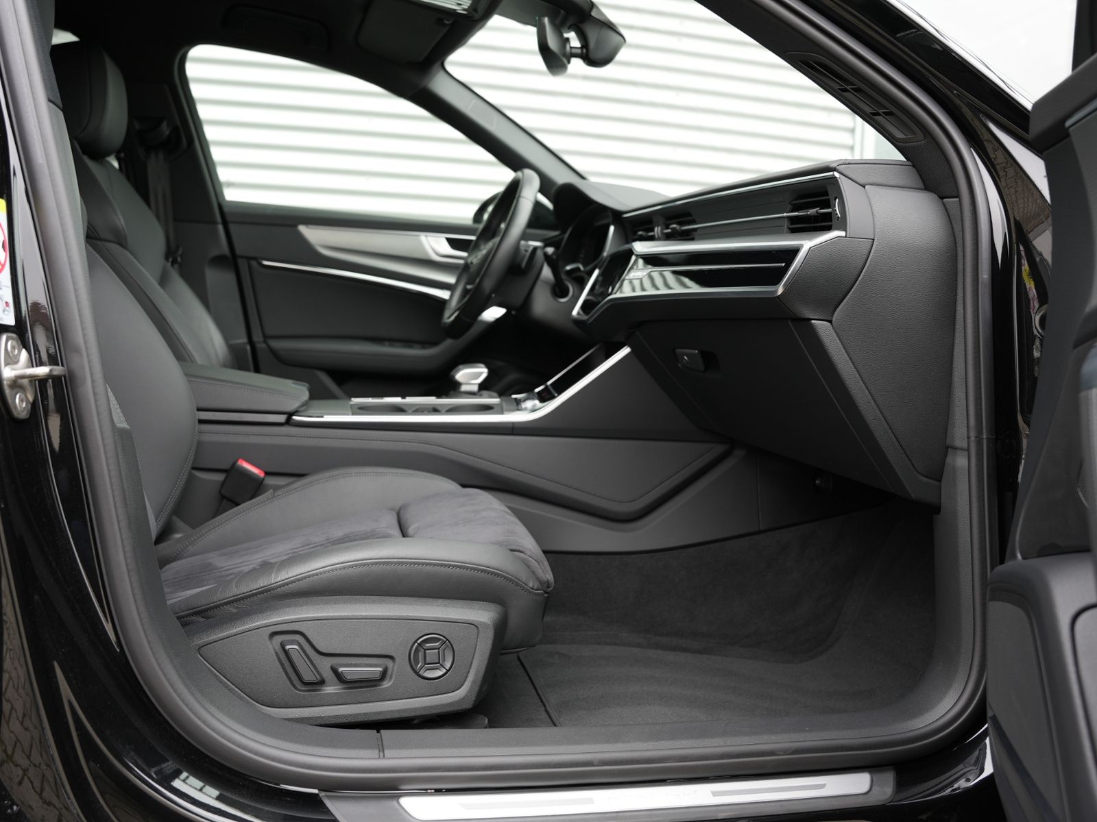Audi A6 allroad quattro 50 TDI - Samsaru's Car Outlet