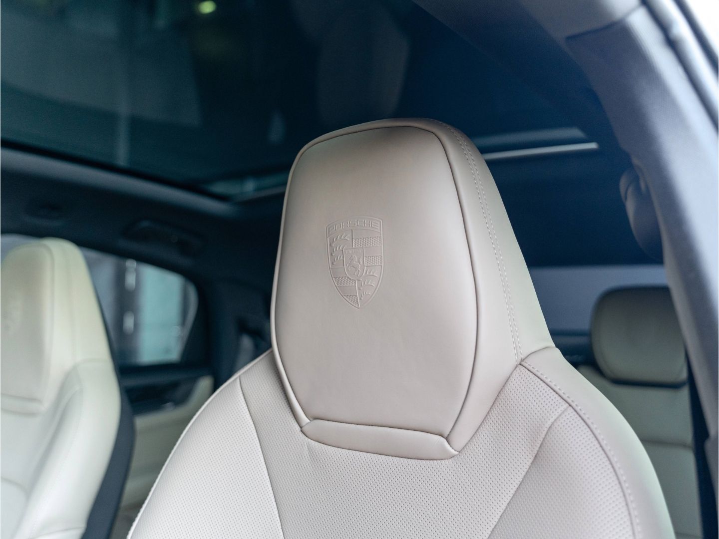 Porsche Cayenne S Coupe AHK SportDesign BOSE HD-Matrix