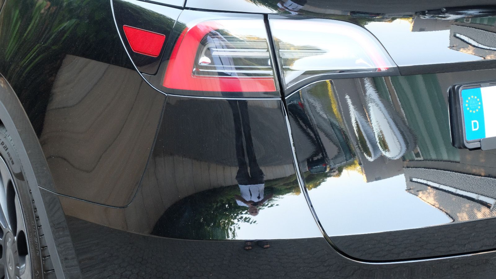 Tesla Model Y Performance Dual Motor AWD, HW4, LM 21"