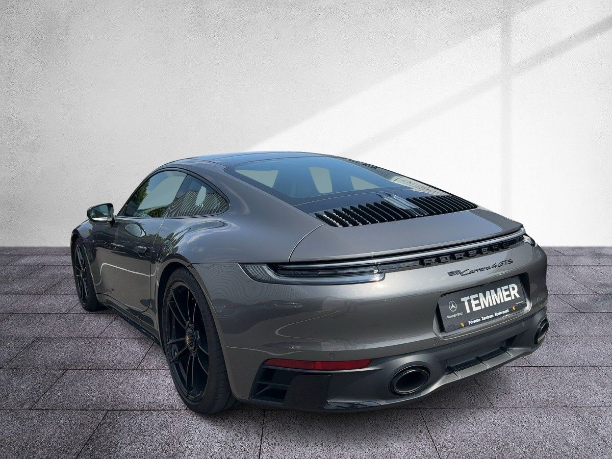 Porsche 911 Carrera 4 GTS - Samsaru's Car Outlet