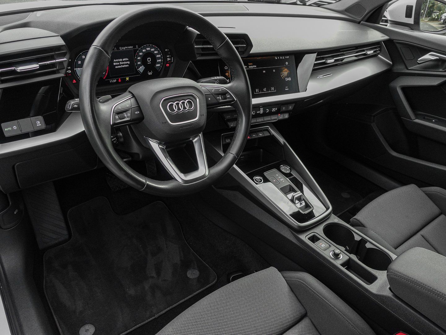 Audi A3 Sportback 40 TFSI e S tronic Klimaautomatik S