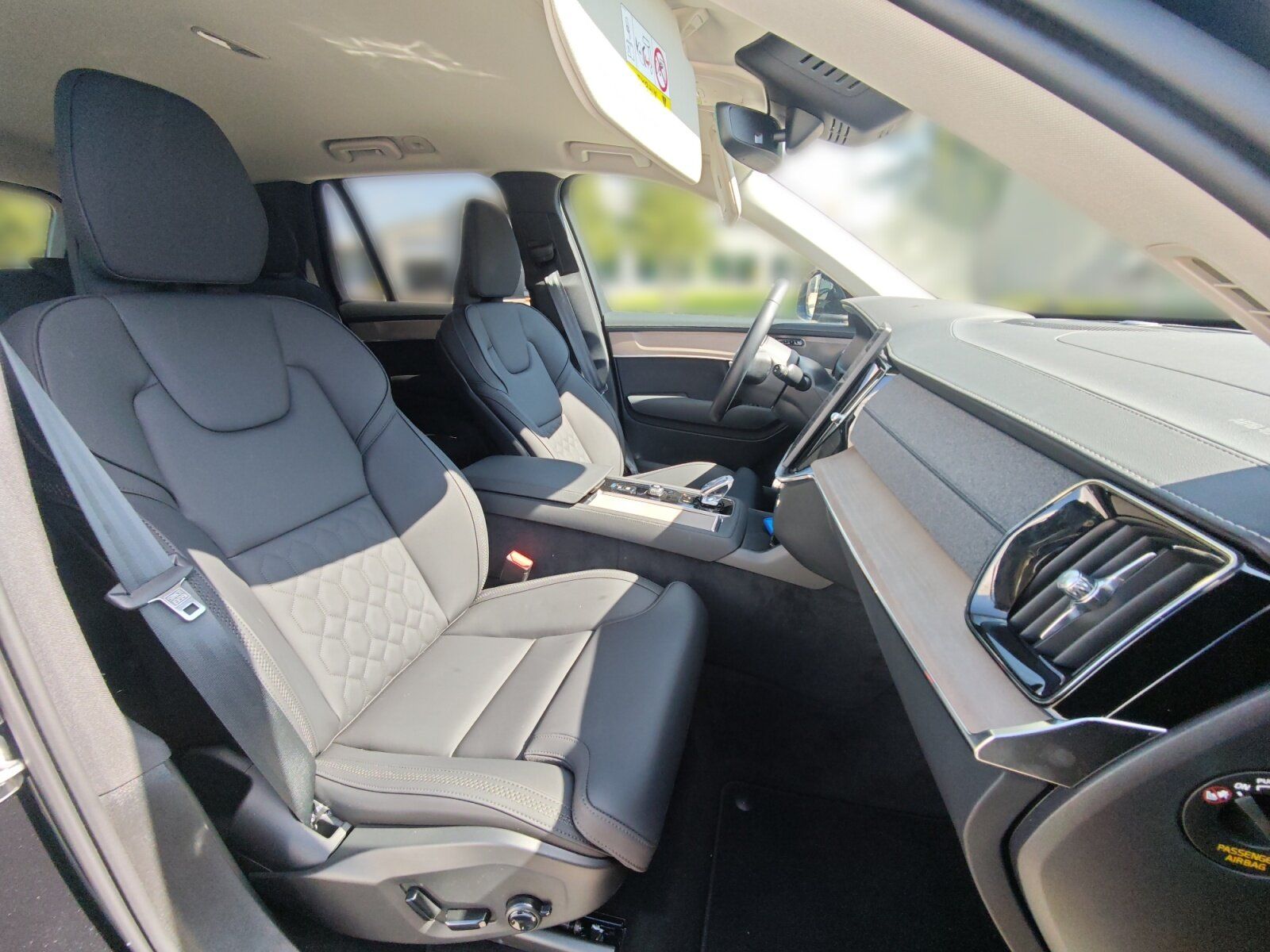 Volvo XC 90 T8 AWD Plus Bright PlugIn+Anhvorr.+7Sitze+