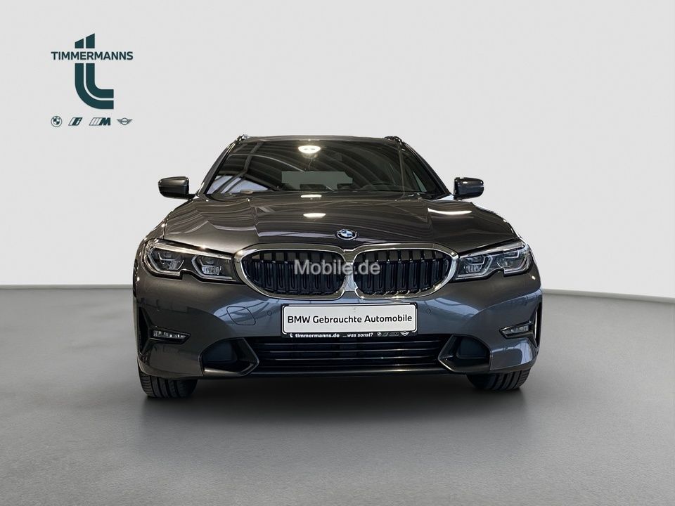 BMW 330e xDrive Touring Sport Line - Samsaru's Car Outlet