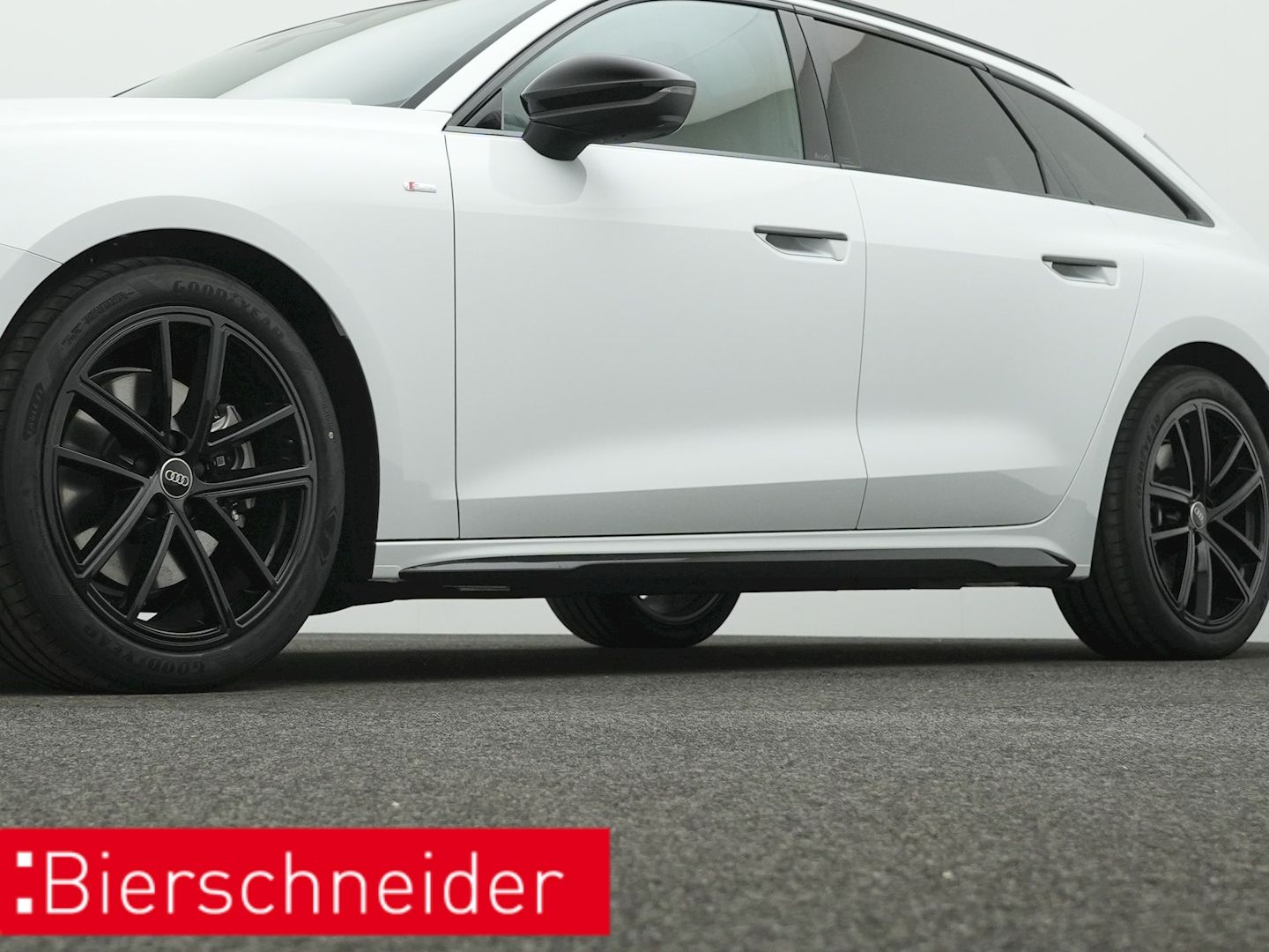 Audi A5 Avant TDI S-tronic quattro s-line 5-J-GAR AHK