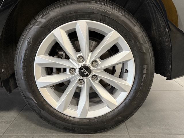 Audi A3 Sportback S line 35 TSI S-tronic, Panorama,Na