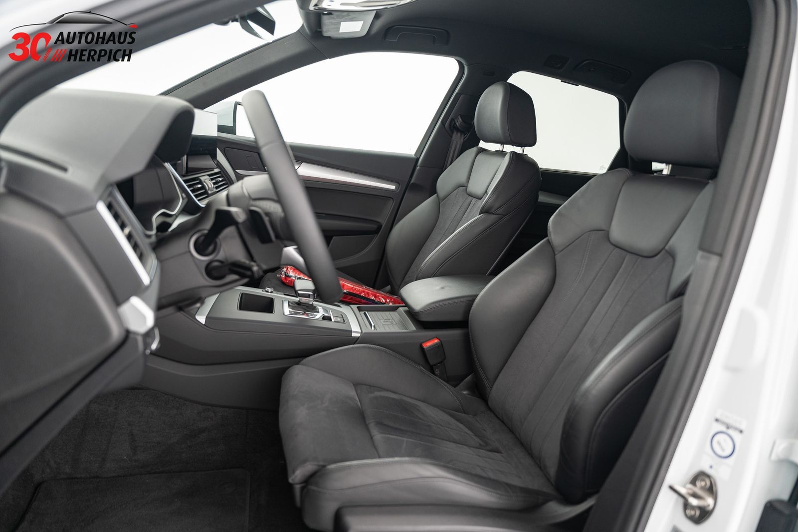 Audi Q5 40 TDI quattro S-Line RFK SHZ DAB NAVI AHK LE