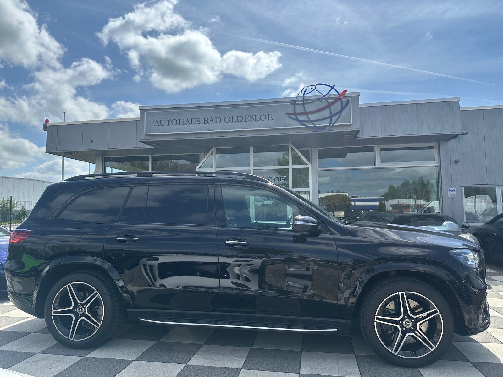 Mercedes-Benz GLS 450 AMG LINE - Samsaru's Car Outlet