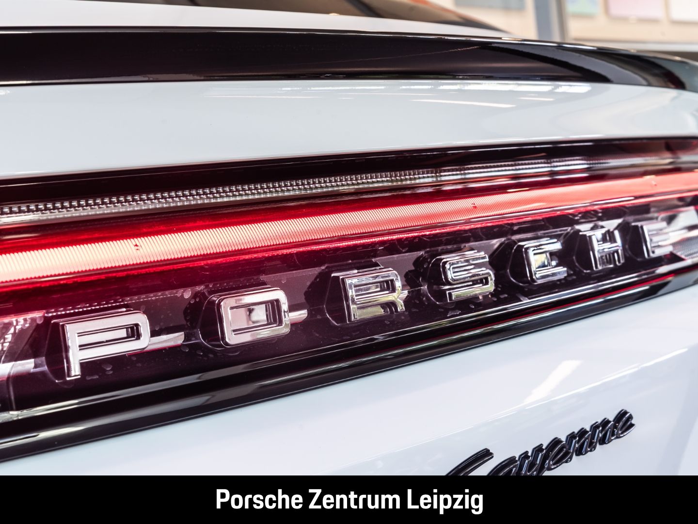 Porsche Cayenne E-Hybrid Coupe Sportabgas el.AHK Luft