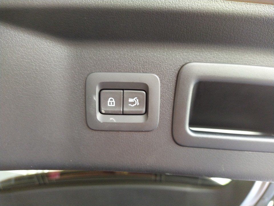 Mazda CX-80 5WGN 3.3L e-SKYACTIV D 254ps 8AT AWD Homur