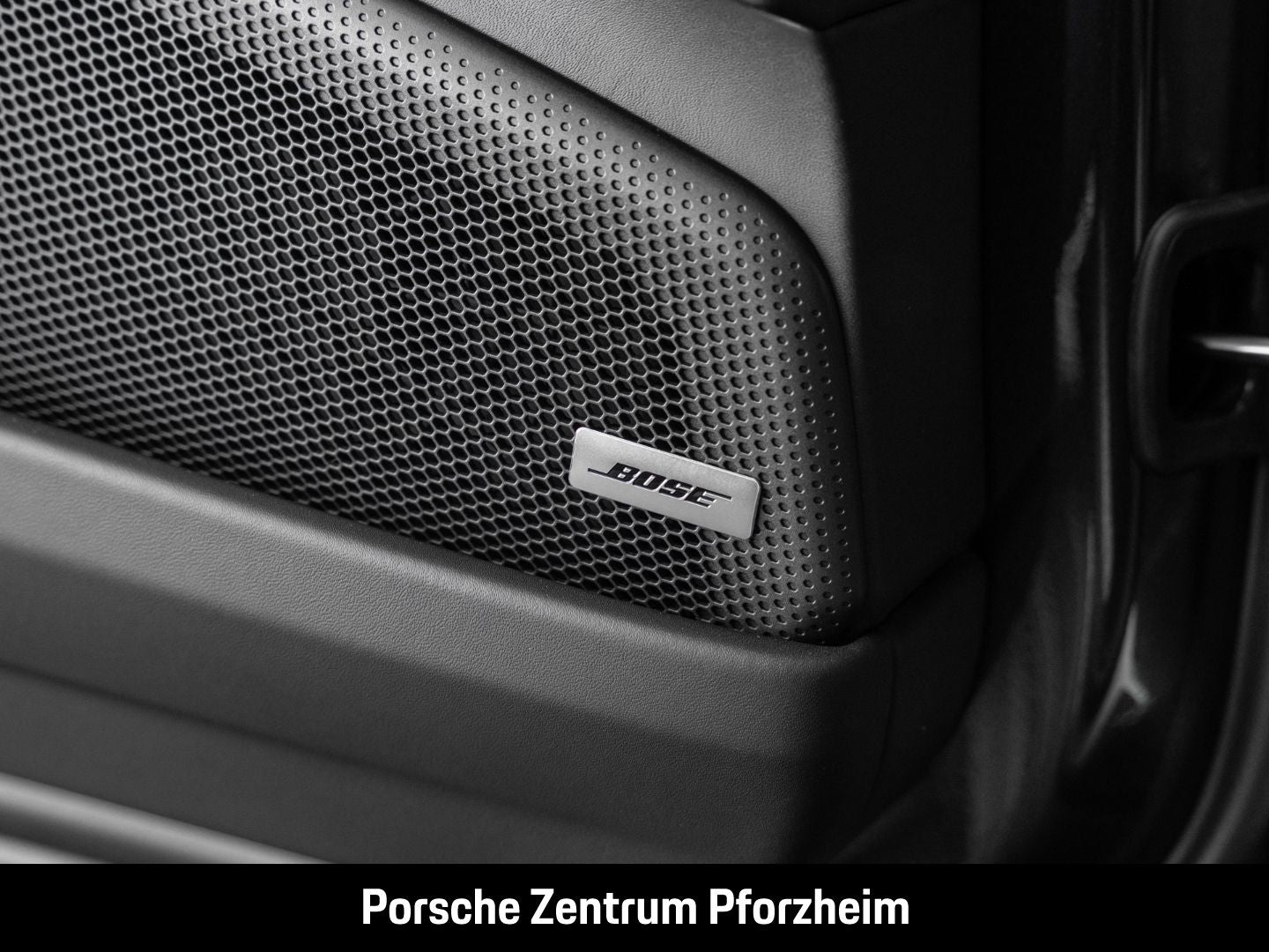 Porsche Panamera 4S E-Hybrid HA-Lenkung InnoDrive BOSE