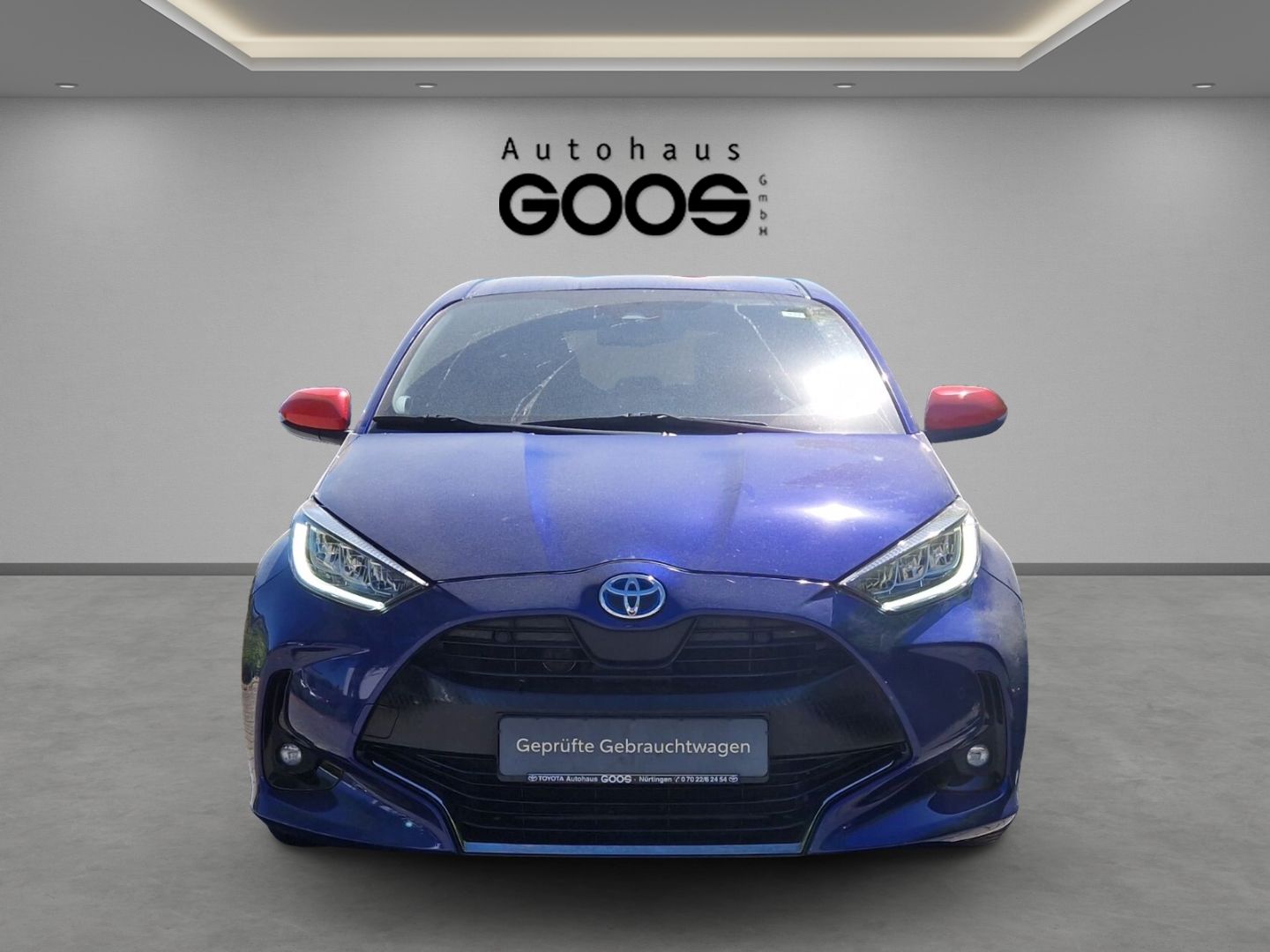 Toyota Yaris Hybrid Tokyo Pop-Out HUD Navi Soundsystem