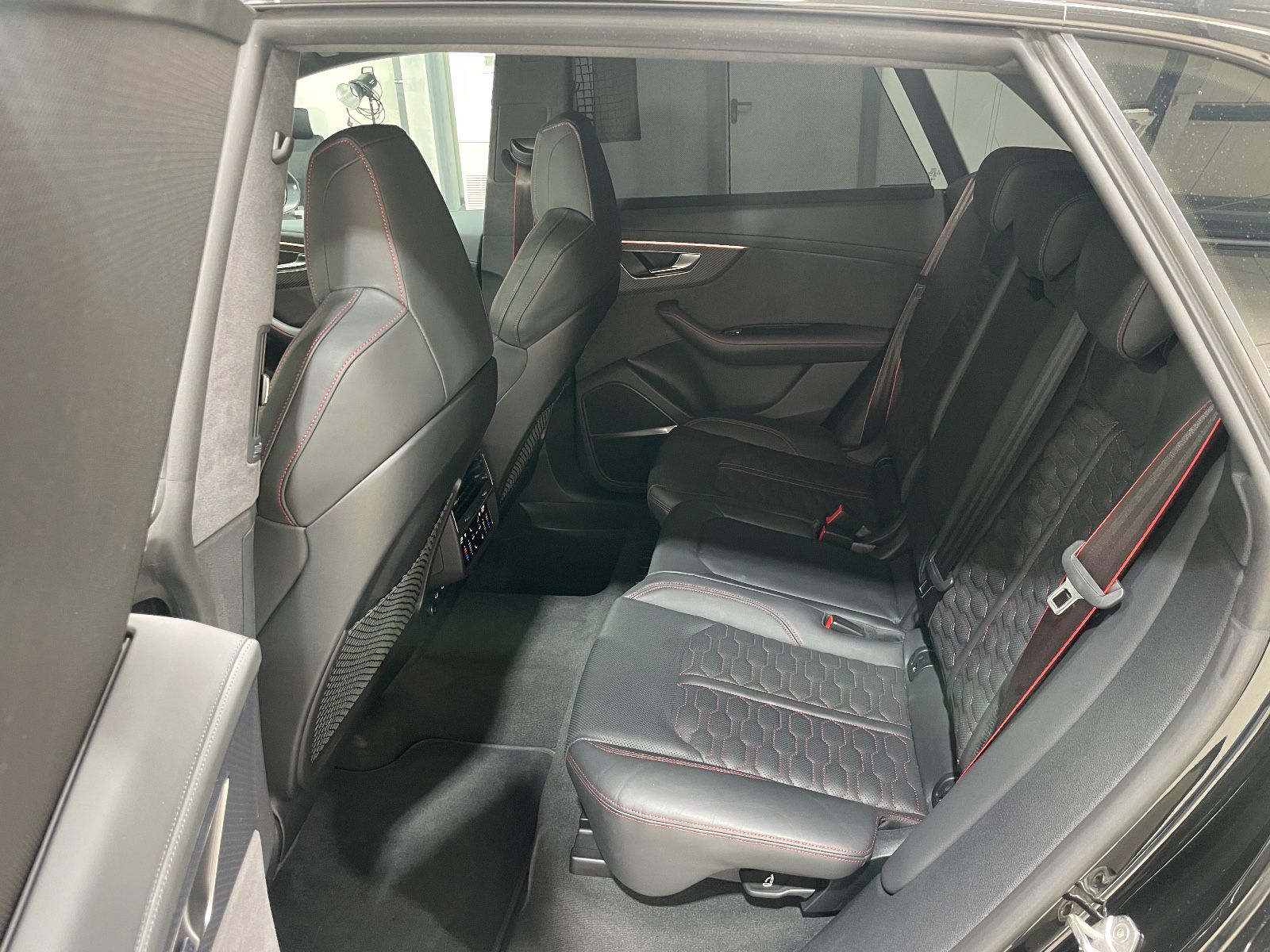 Audi RSQ8/Keramik/Carbon/Pano/RS-Dynm-Pkt/APR-720PS