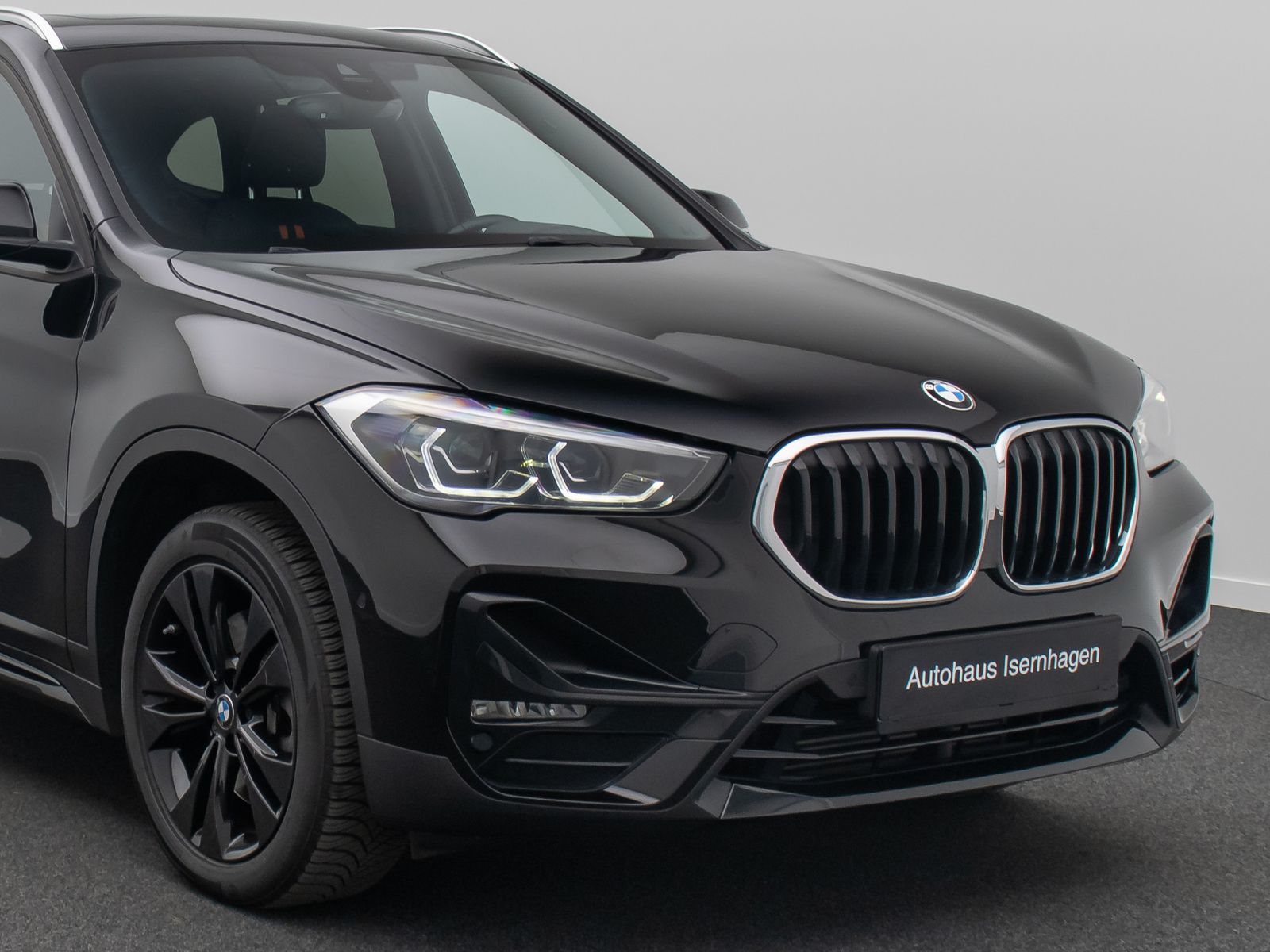BMW X1 xD20i Sport Line - Samsaru's Car Outlet