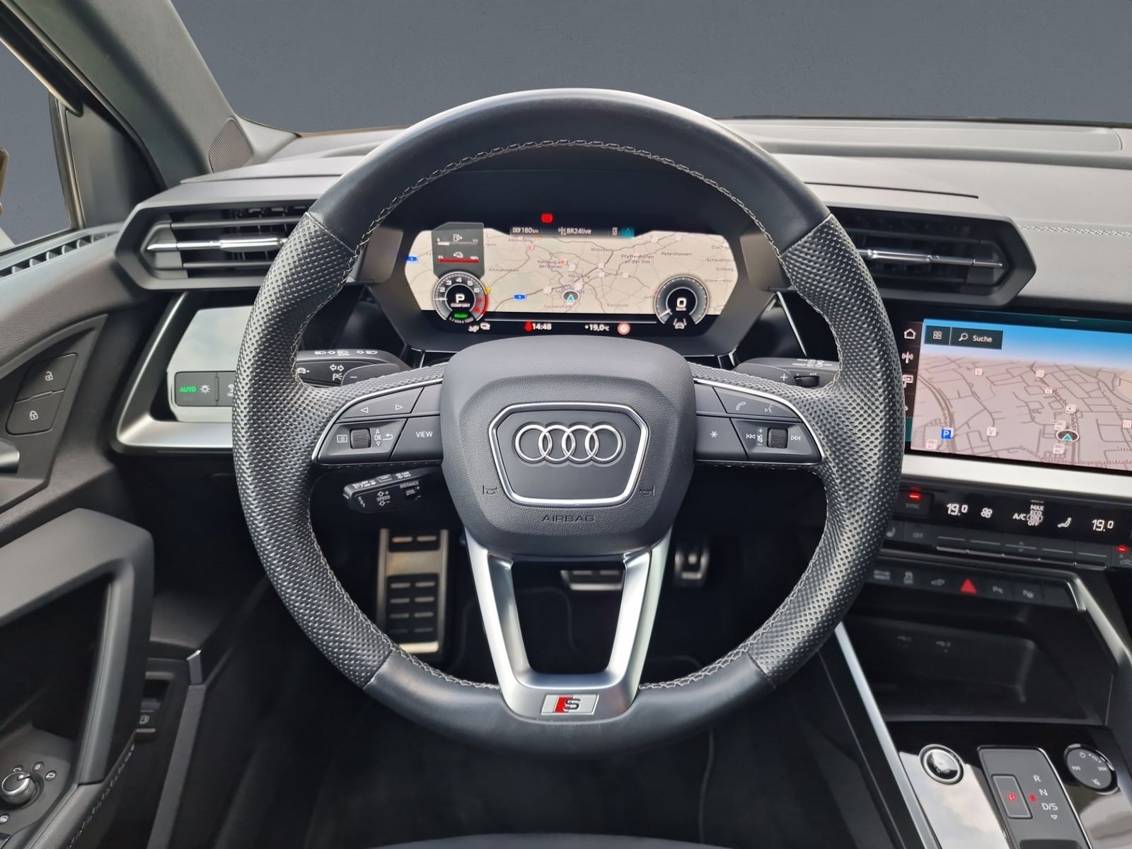 Audi A3 Sportback 45 TFSI e 2x S line MATRIX ACC B&O