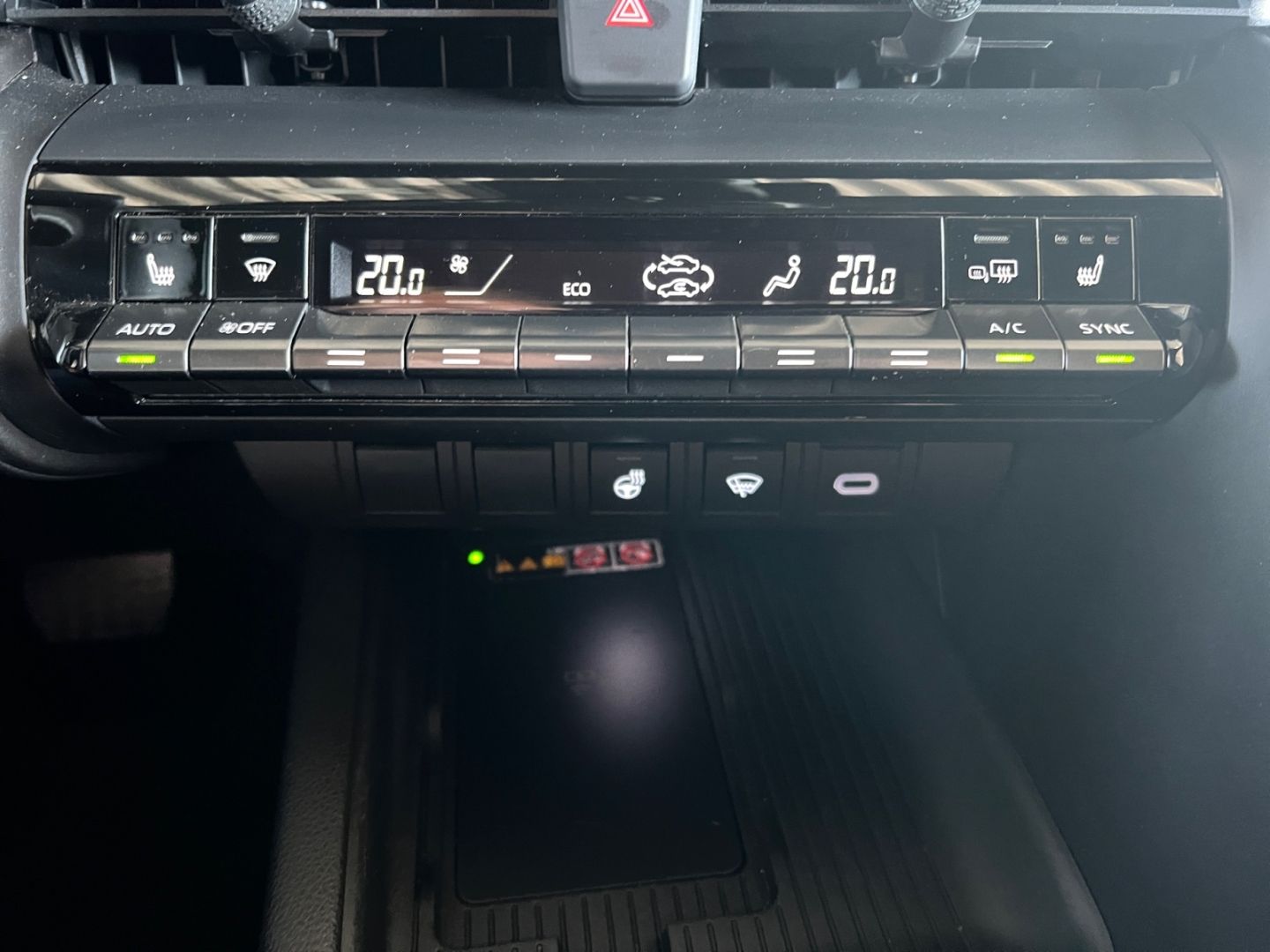 Toyota C-HR 1.8 Hybrid Team D *LED*el. Heck*SHZ*CAM*ACC