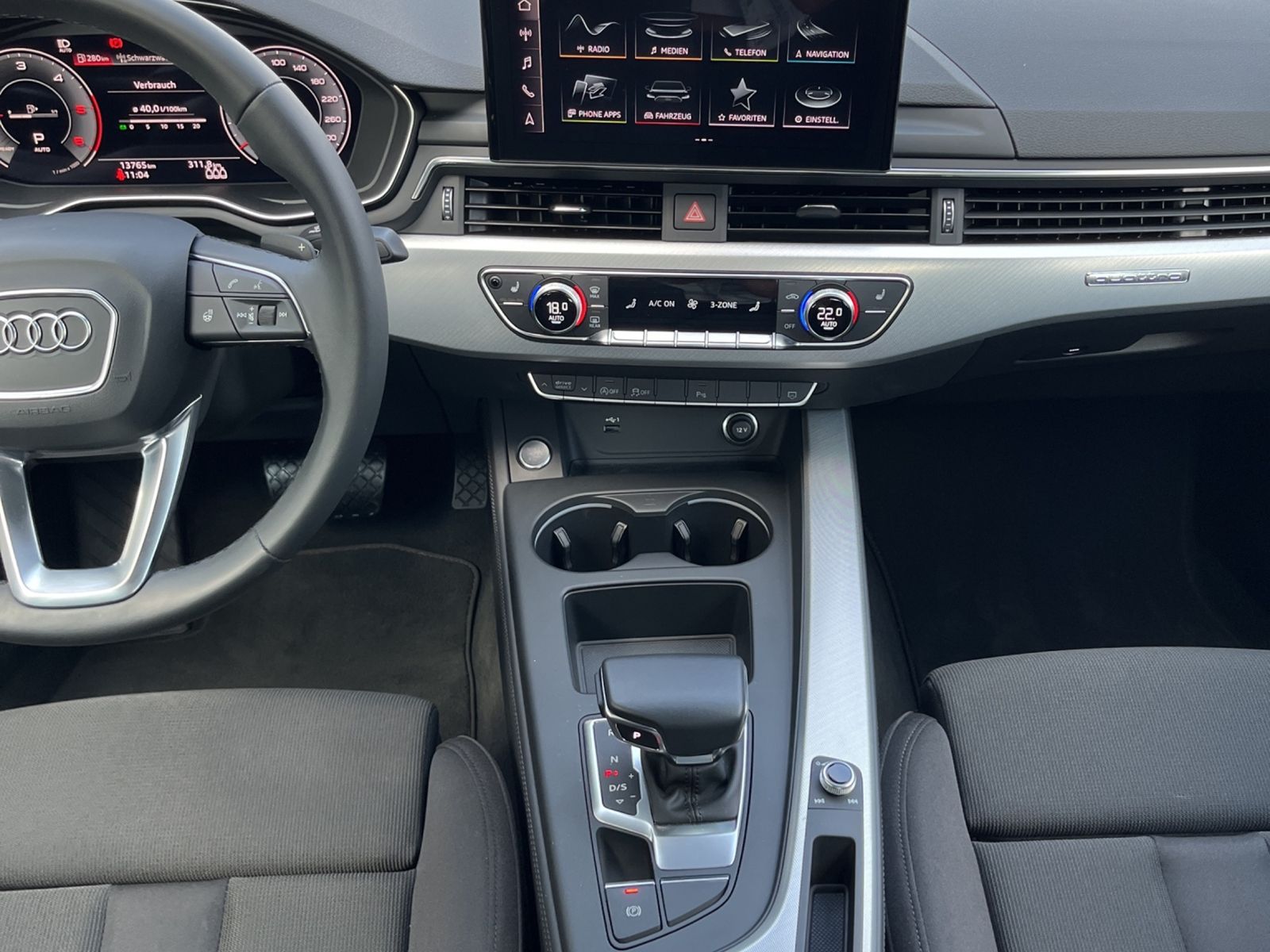 Audi A4 Limousine 40 TDI QUATTRO ADVANCED - Samsaru's Car Outlet