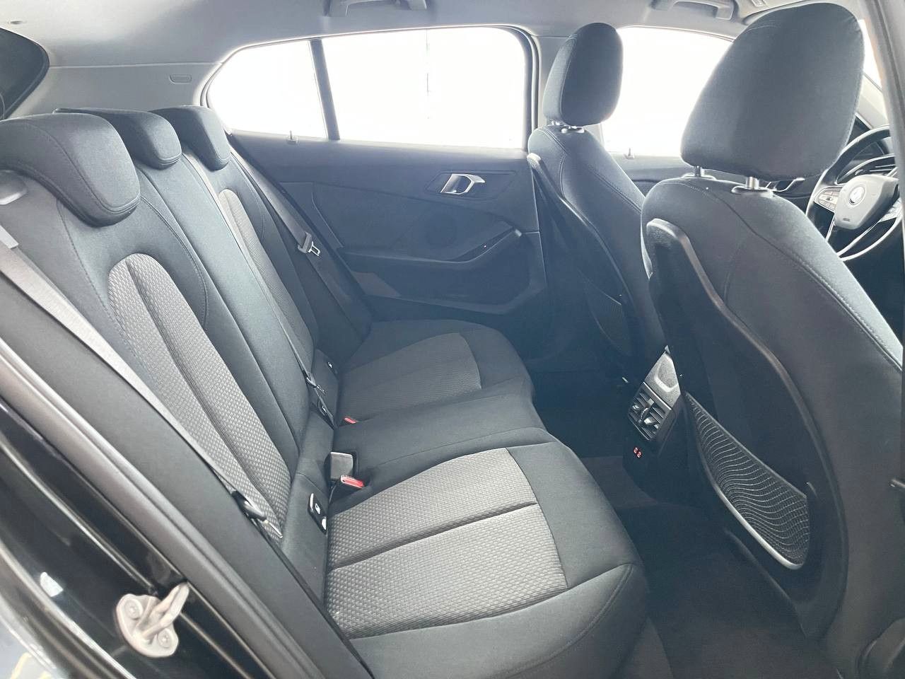 BMW 118i Aut. - Samsaru's Car Outlet