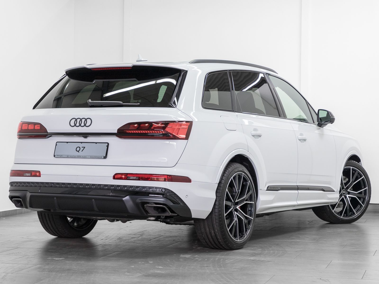 Audi Q7 55 TFSI Q S LINE 360* MATRIX BuO AHK PANO