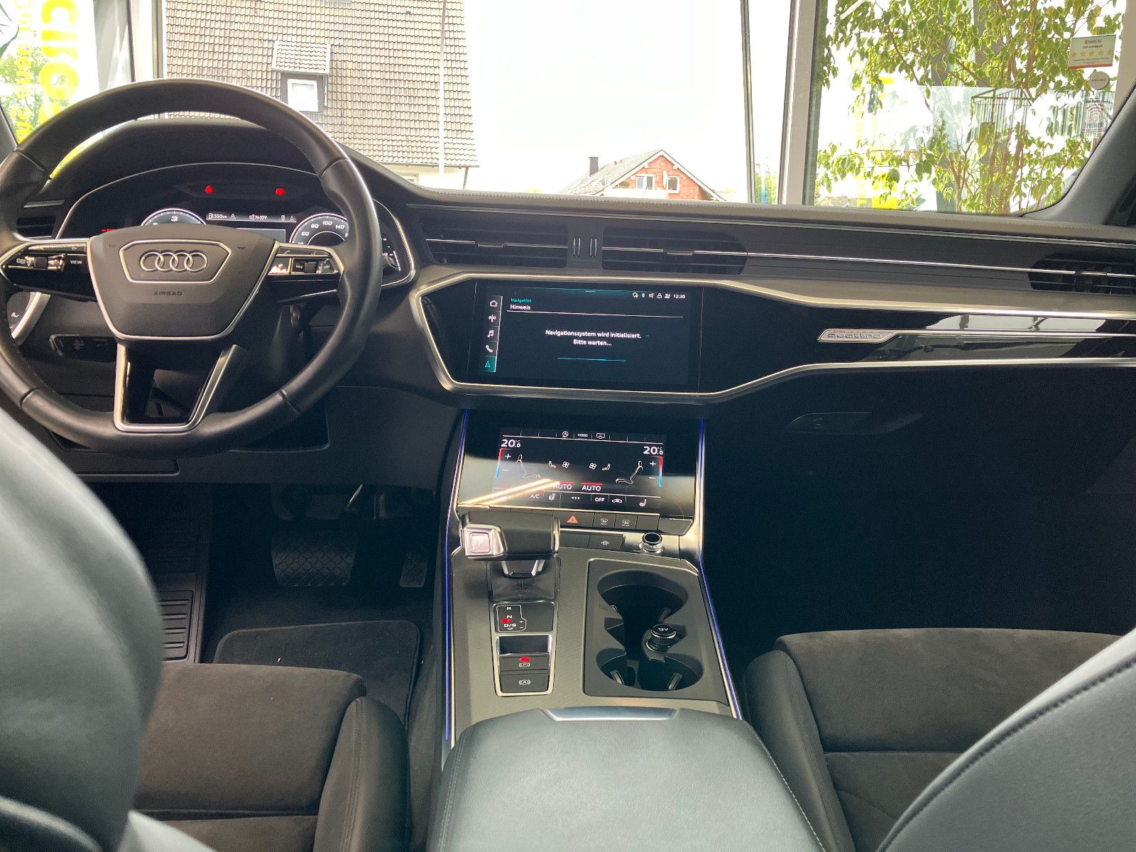 Audi A6 Avant 45 TDI quattro design - Samsaru's Car Outlet