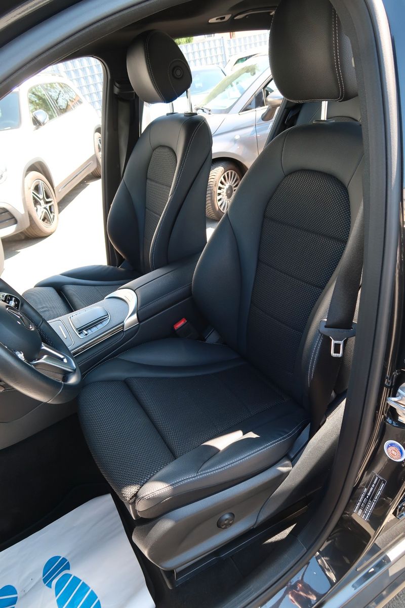 Mercedes-Benz GLC 220 d 4Matic Exclusive - Samsaru's Car Outlet