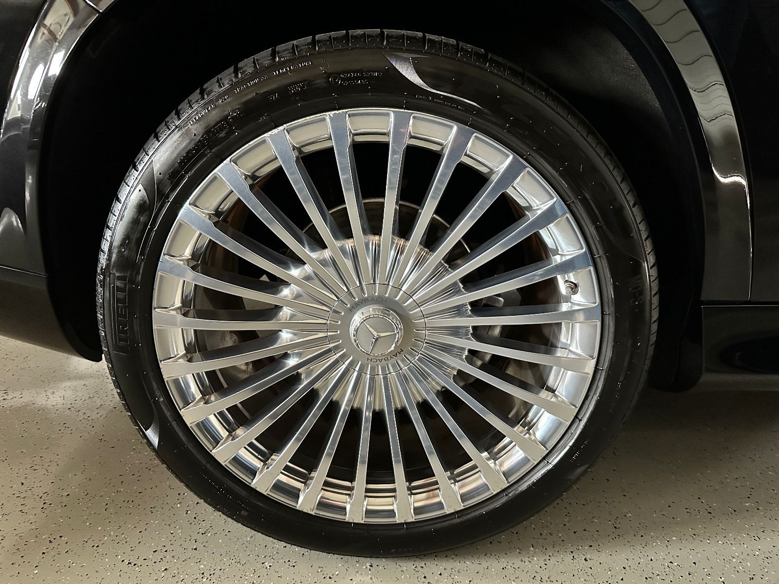 Mercedes-Benz GLS 600 Maybach - Samsaru's Car Outlet