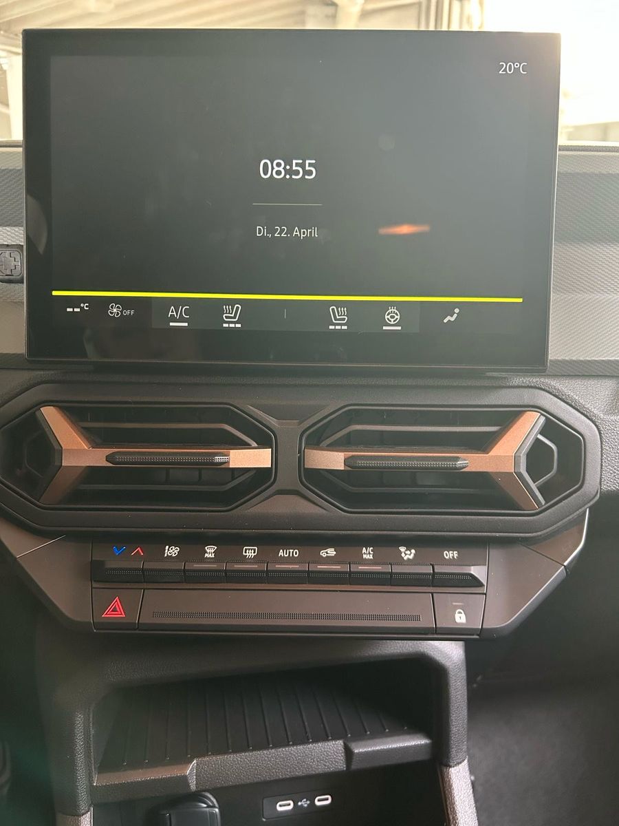 Dacia Duster TCe 130 4x4 - Samsaru's Car Outlet