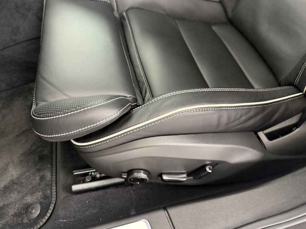 Volvo S90 T8 Plus Dark Plug-In Hybrid AWD
