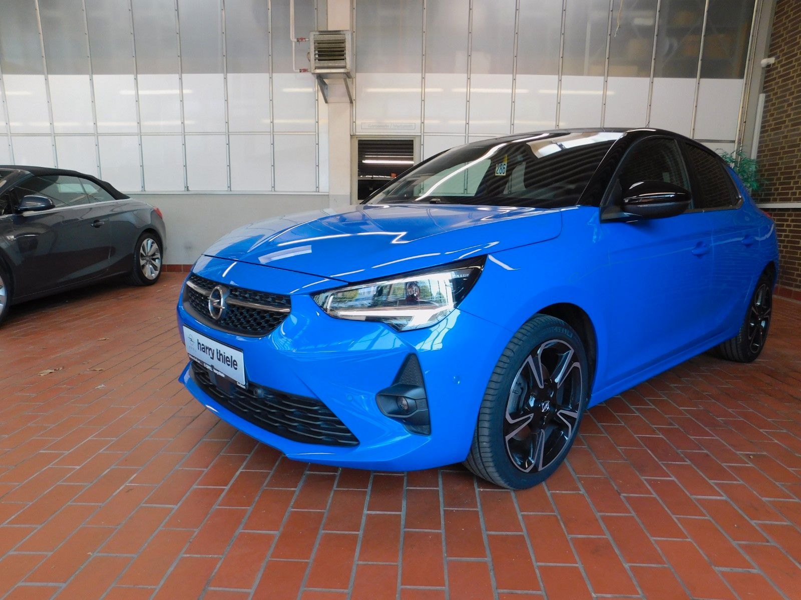 Opel Corsa F Ultimate - Samsaru's Car Outlet