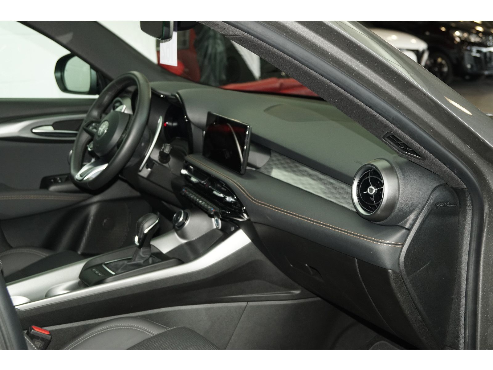 Alfa Romeo Tonale 1.6 VGT-D Veloce FULL LED LEDER 360-CAM