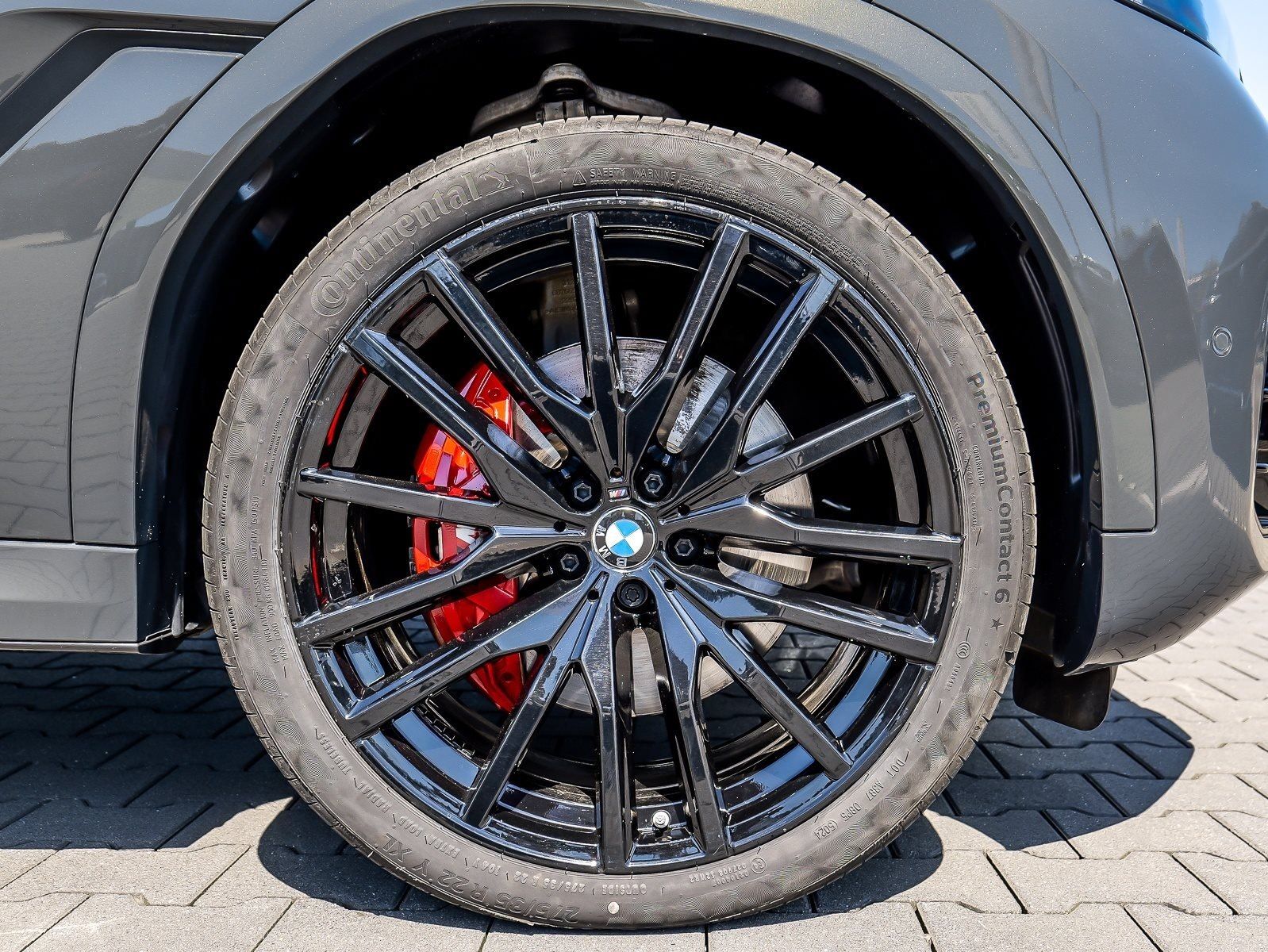 BMW X6 xDrive40d M Sport PANO ACC AHK RFK NAVI LED