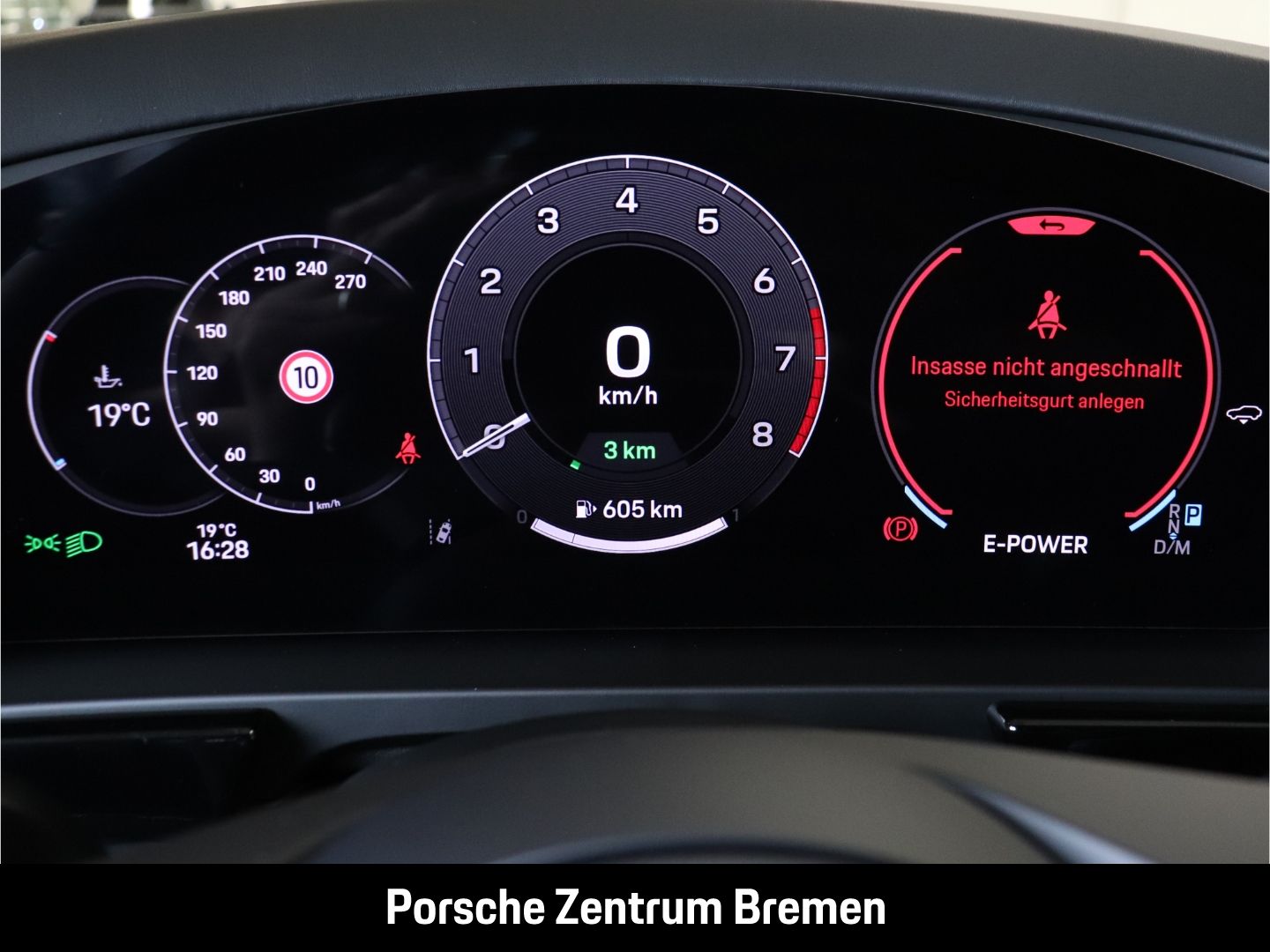 Porsche Cayenne E-Hybrid Coupe Sport Design HD-Matrix-LE