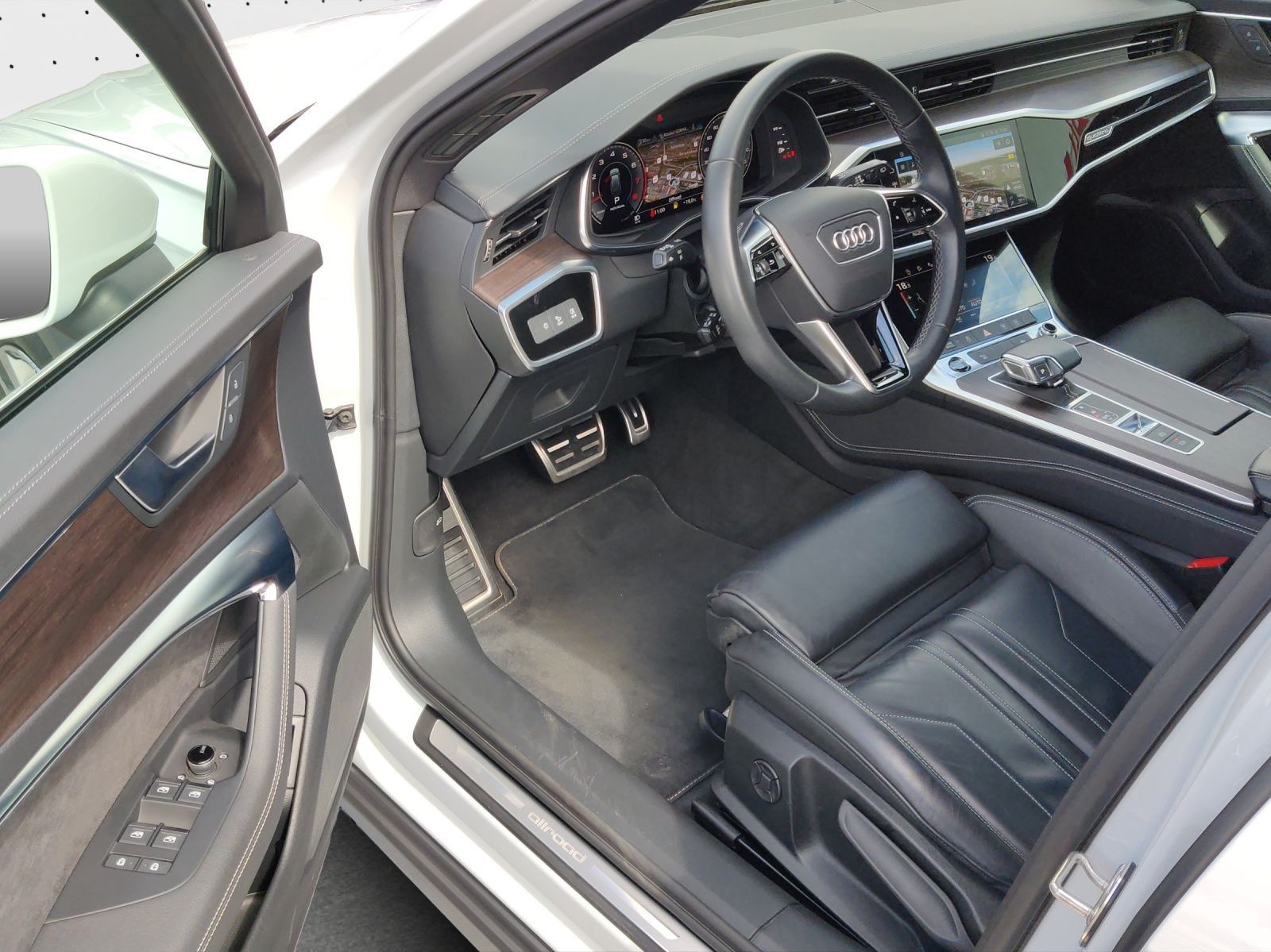 Audi A6 allroad 55 TFSI quattro - Samsaru's Car Outlet