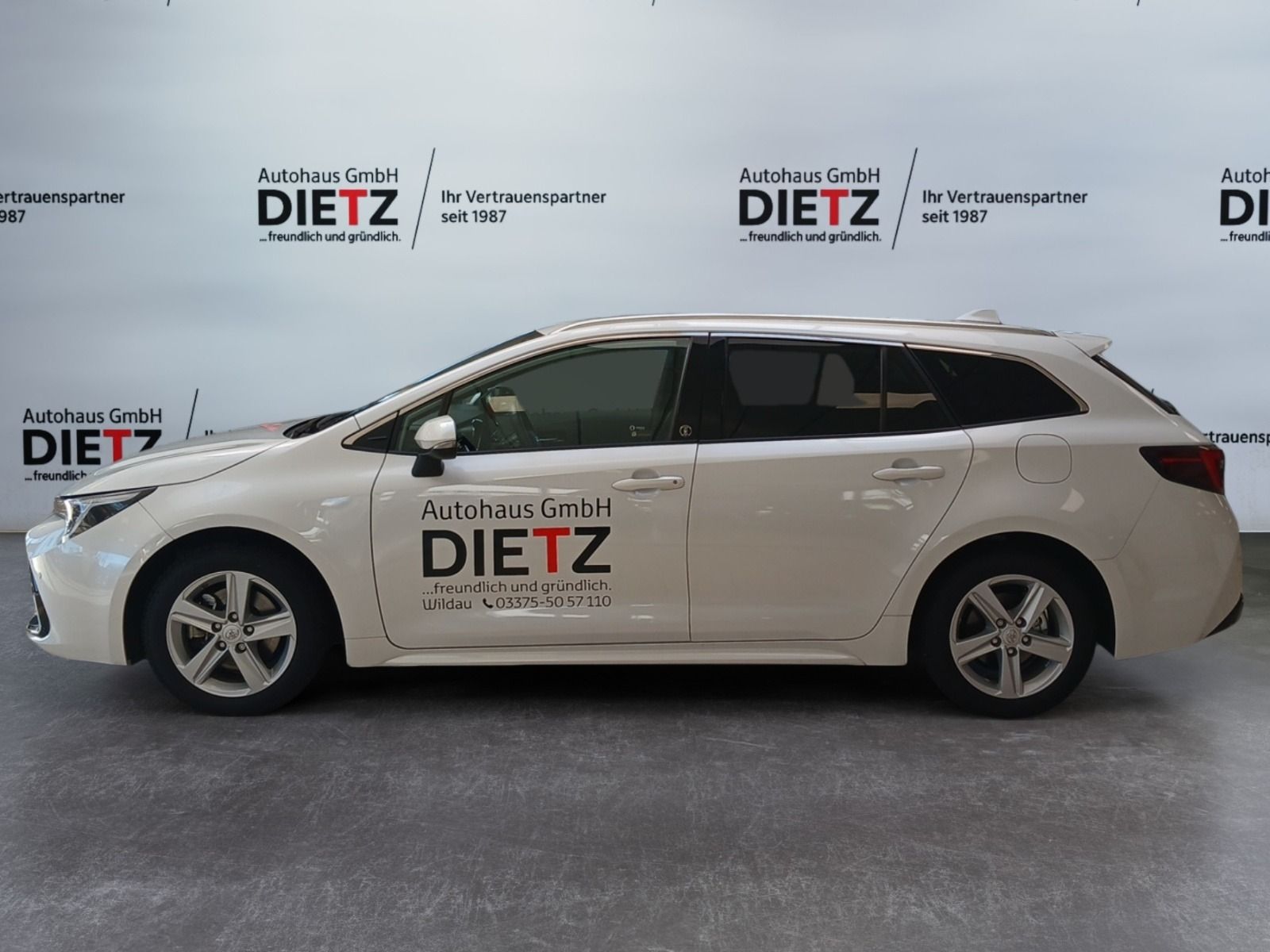 Toyota Corolla Touring 2.0 Sports Hybrid Team D*ACC*KAM