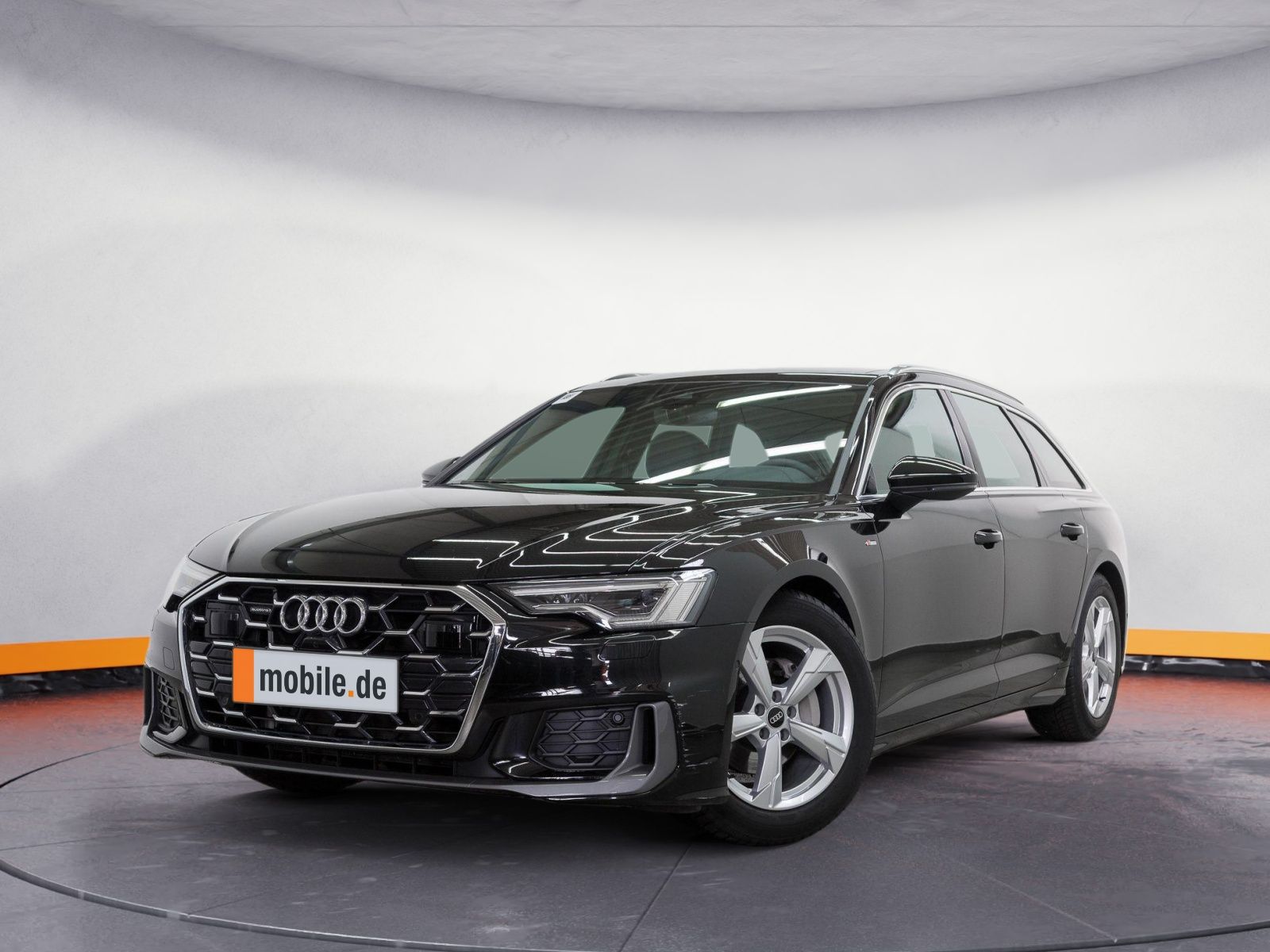 Audi A6 Avant 40 TDI Q S LINE - Samsaru's Car Outlet