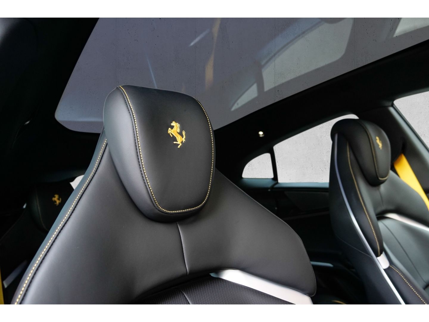 Ferrari Purosangue - Samsaru's Car Outlet