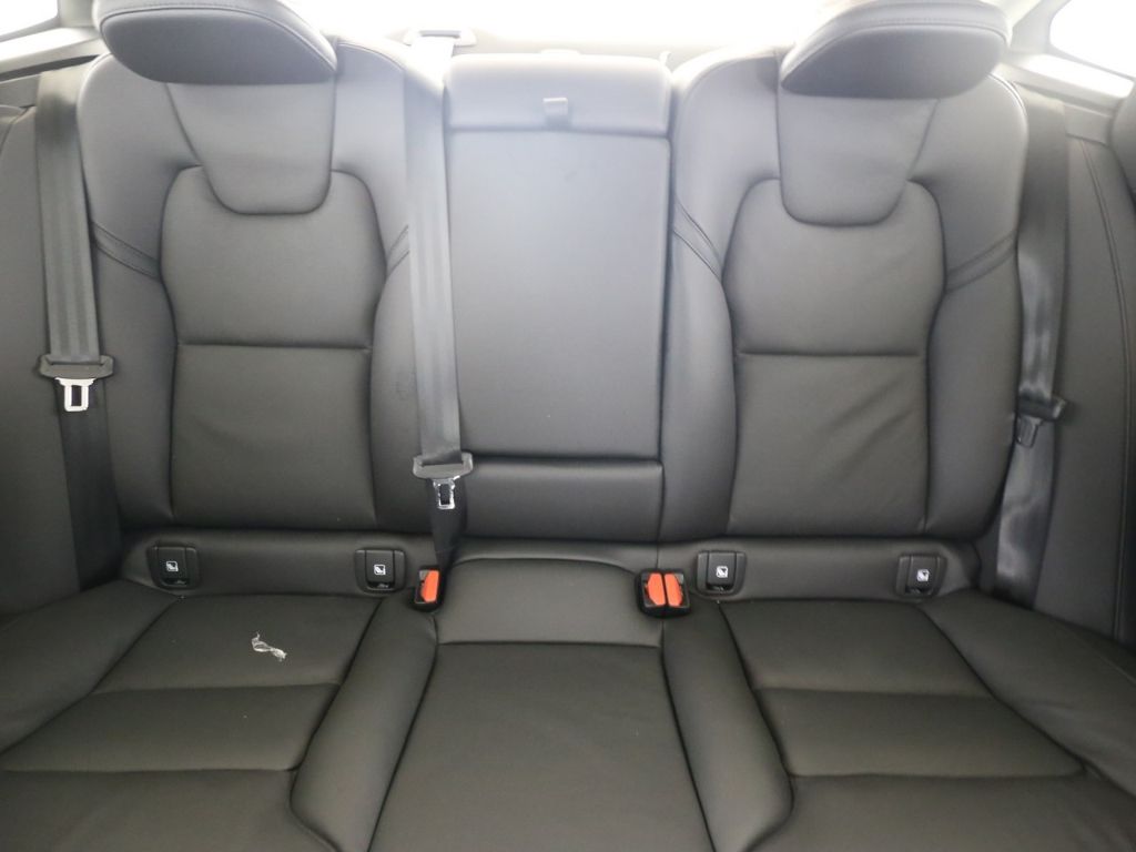 Volvo S90 Core Recharge Plug-In Hybrid AWD StandHZG Di