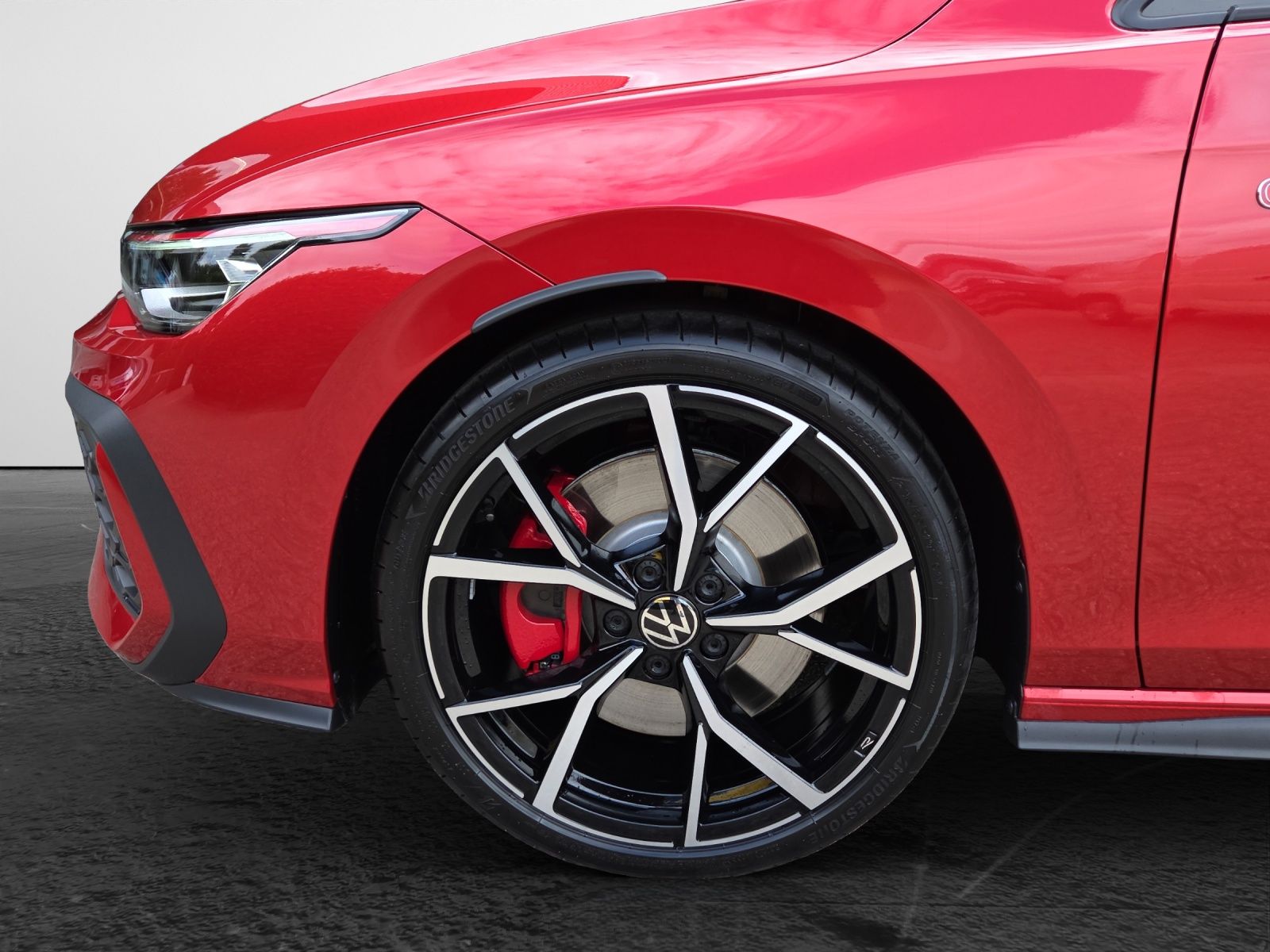 Volkswagen Golf 8 GTI 2.0 TSI DSG LED-Matrix Sitzklima AHK