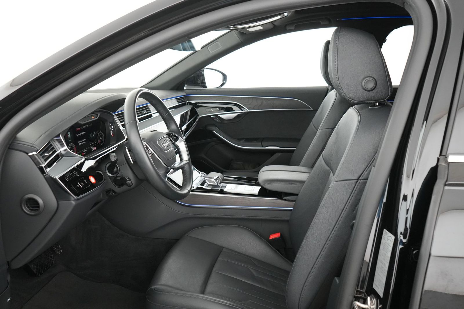 Audi A8 50 TDI qu. - Samsaru's Car Outlet