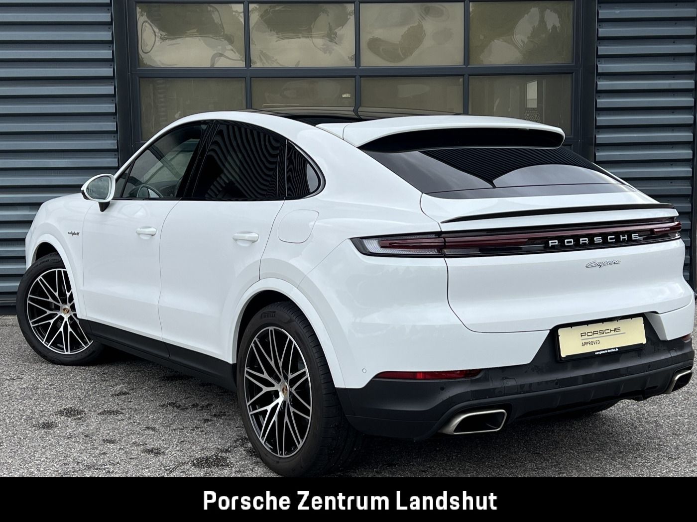 Porsche Cayenne E-Hybrid Coupe |21-Zoll RS Spyder Design