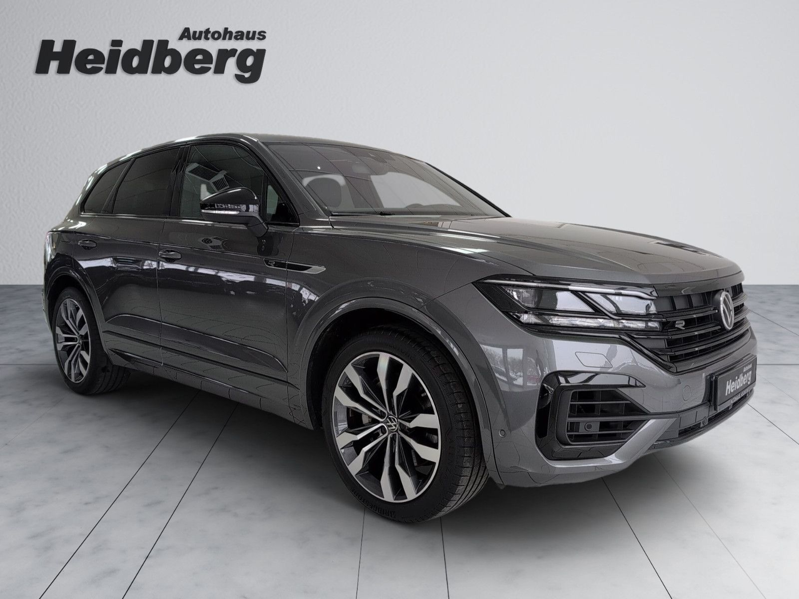 Volkswagen Touareg R Line AHK Luft Black Night 21" IQ-Matri
