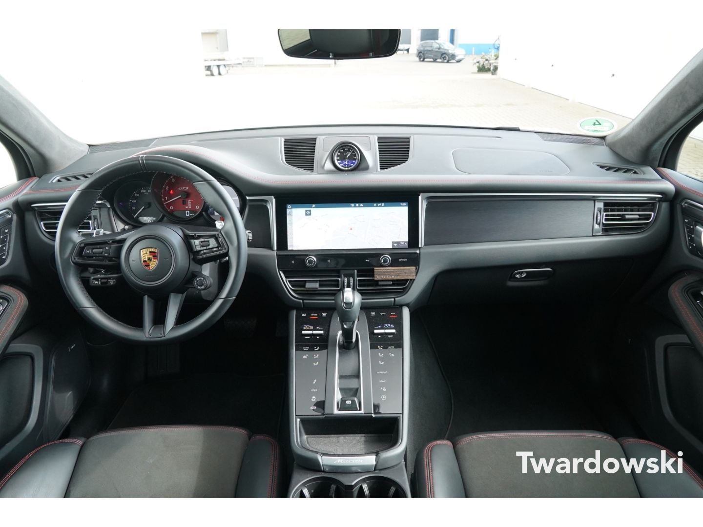 Porsche Macan GTS - Samsaru's Car Outlet