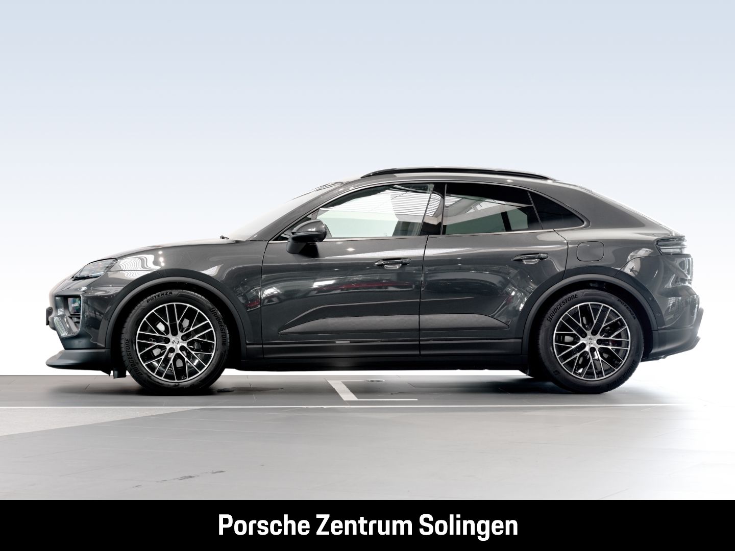 Porsche Macan 4 PANO PASM BOSE BeifahrerDP Surround
