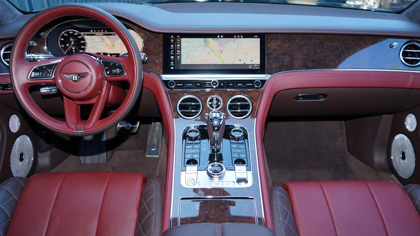 Bentley CONTINENTAL GT V8*PANO*STITCHING*MATRIX*