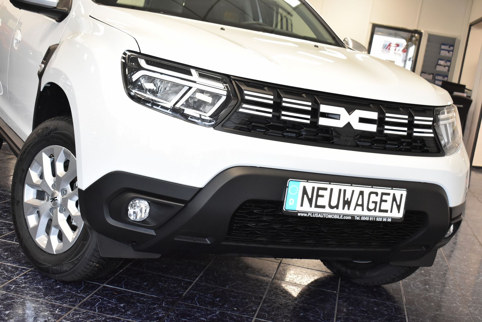Dacia Duster 4WD - Samsaru's Car Outlet