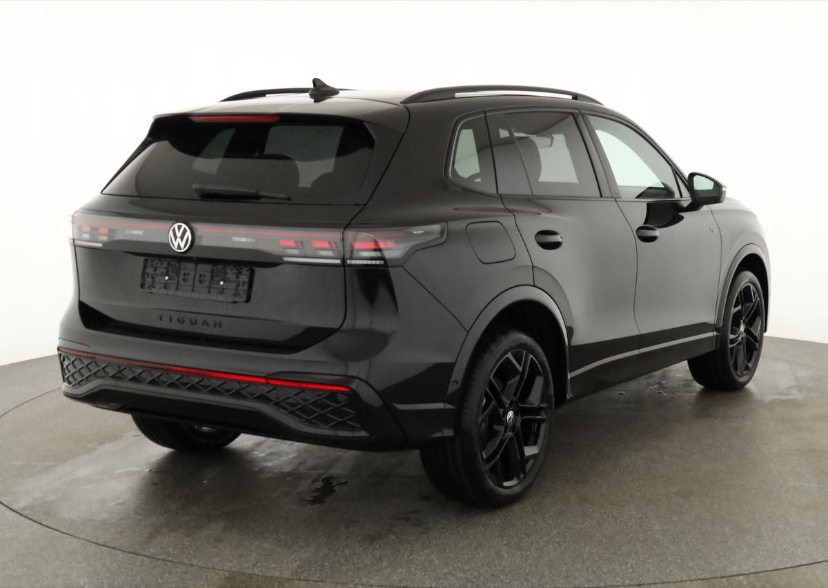 Volkswagen Tiguan TDI DSG 4M R-LINE Black, 20-Zoll, Pano, L