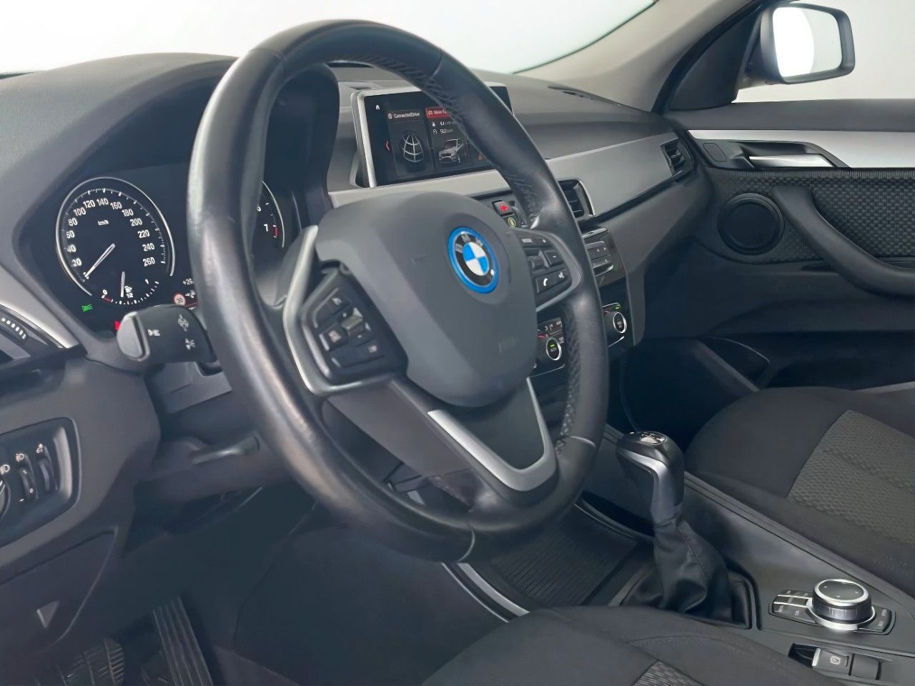 BMW X1 xDrive 25e Aut. - Samsaru's Car Outlet