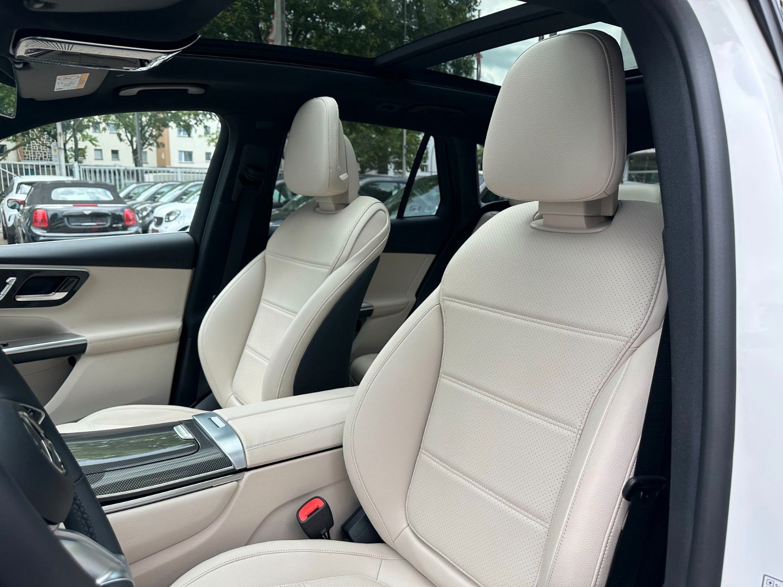 Mercedes-Benz GLC 400e 4M - Samsaru's Car Outlet
