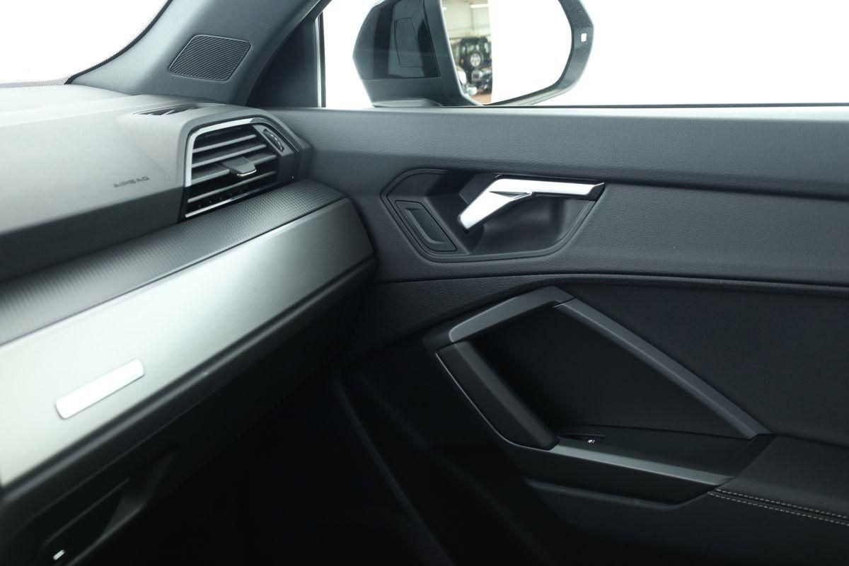 Audi Q3 40 TDI quattro S line - Samsaru's Car Outlet