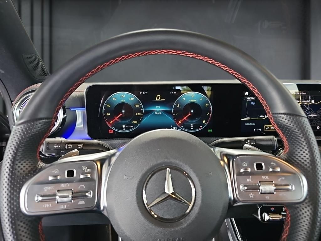 Mercedes-Benz CLA 200 SB AMG - Samsaru's Car Outlet