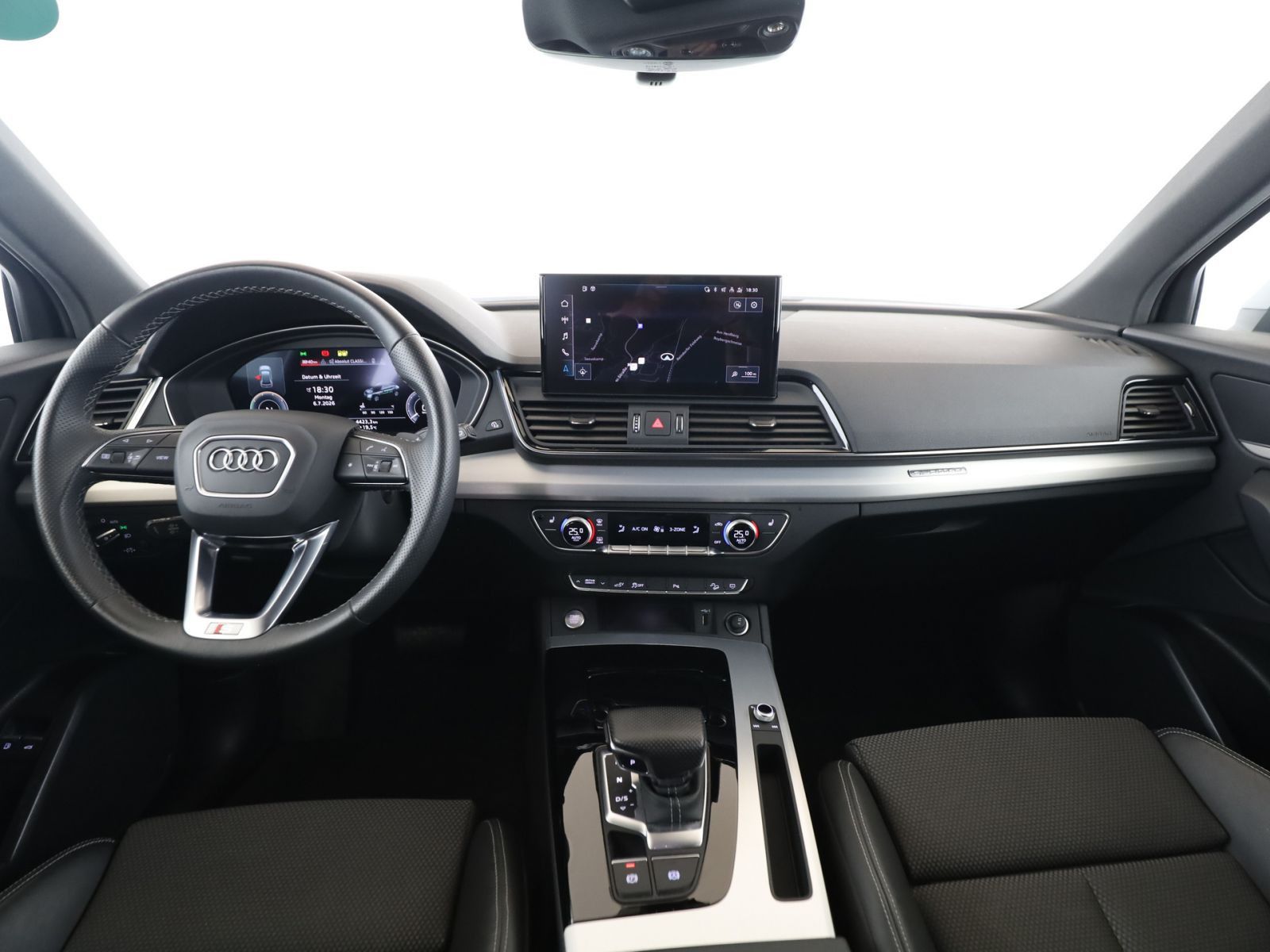 Audi Q5 50 TFSIe quattro S line HYBRID+AHK+Matrix+RFK